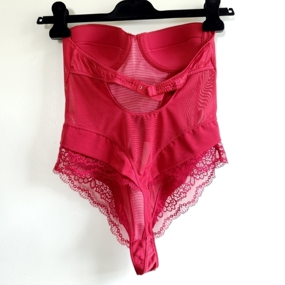 New Zara Padded Underwire Lingerie Red Satin Bodysuit Size 34B - Picture 13 of 17